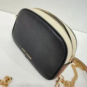 新作★Marc Jacobs Turnlock Camera Bag 4P5HCR011H01 Marc Jacobs Turnlock Camera Bag 4P5HCR011H01 Leather, BLACK